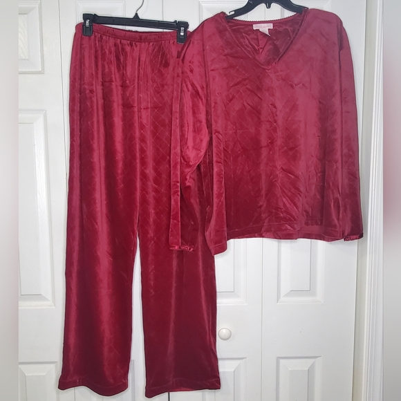 Red Velour Cozy Argyle PJs Pajamas Set Top/Pants Plus Size Christmas Winter - Picture 1 of 7
